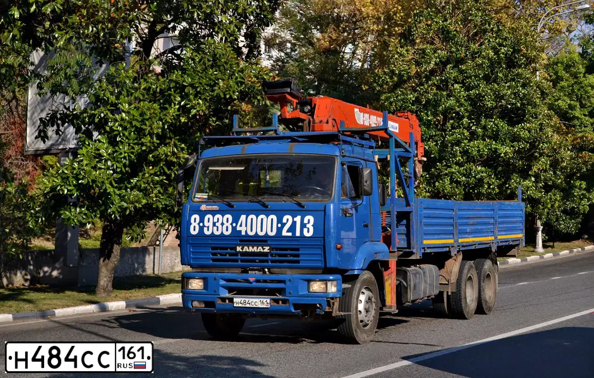 Фото автомобиля KAMAZ 65117 /6X4/, 2013 — госномер О177АМ193. Цвет: Синий Оранжевый