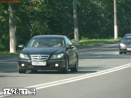 Фото автомобиля HONDA LEGEND, 2007 — госномер Т428ЕТ150. Цвет: ЧЕРНЫЙ