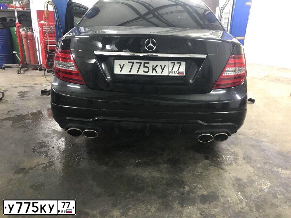 Фото автомобиля VAZ ВАЗ 21053, 1995 — госномер У775КУ77. Цвет: КРАСНЫЙ