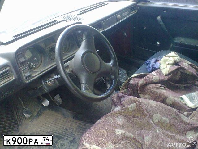 Фото автомобиля VOLKSWAGEN JETTA, 2007 — госномер К900РА74. Цвет: ТЕМНО-СЕРЫЙ