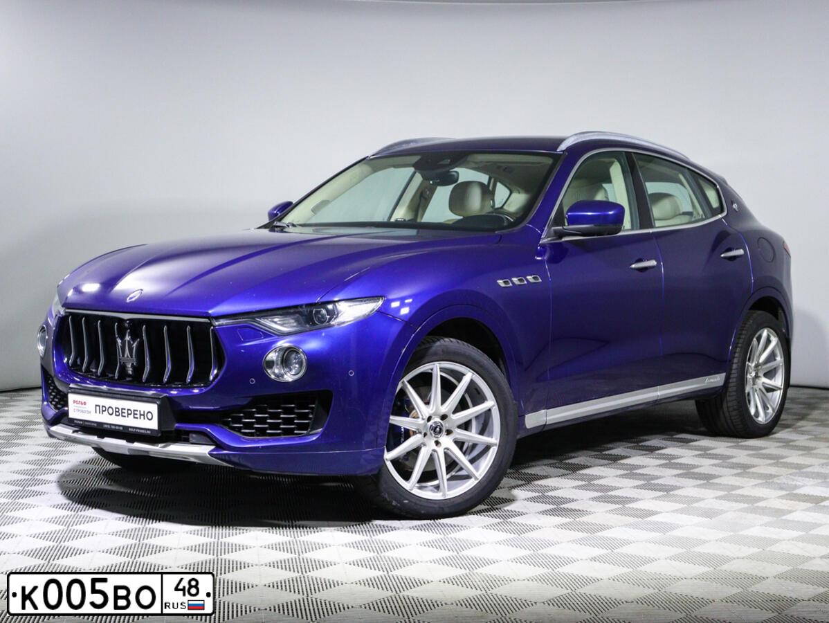 Фото автомобиля MASERATI LEVANTE, 2016 — госномер А299КТ977. Цвет: ЯРКО СИНИЙ