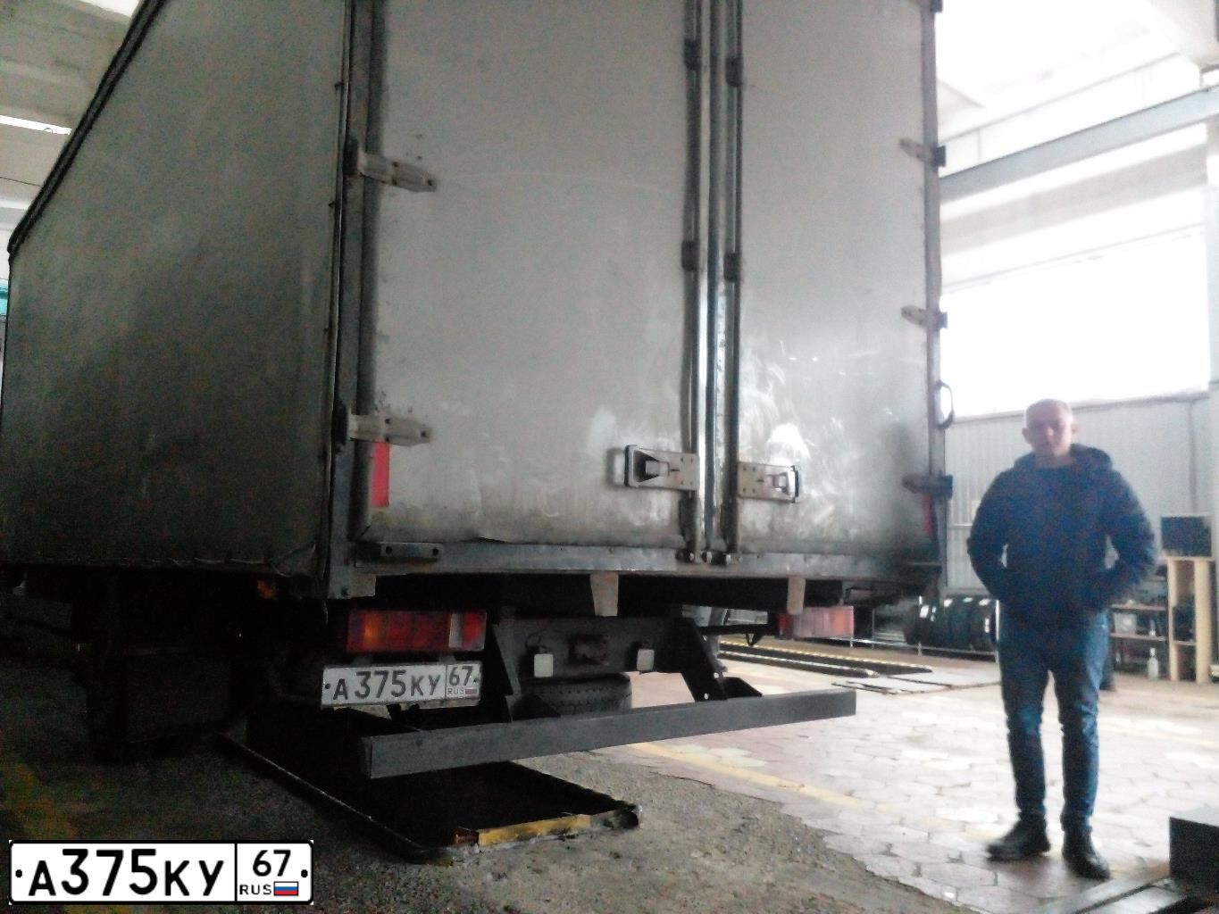 Фото автомобиля GAZ 3010, 2018 — госномер К171РС147. Цвет: Белый