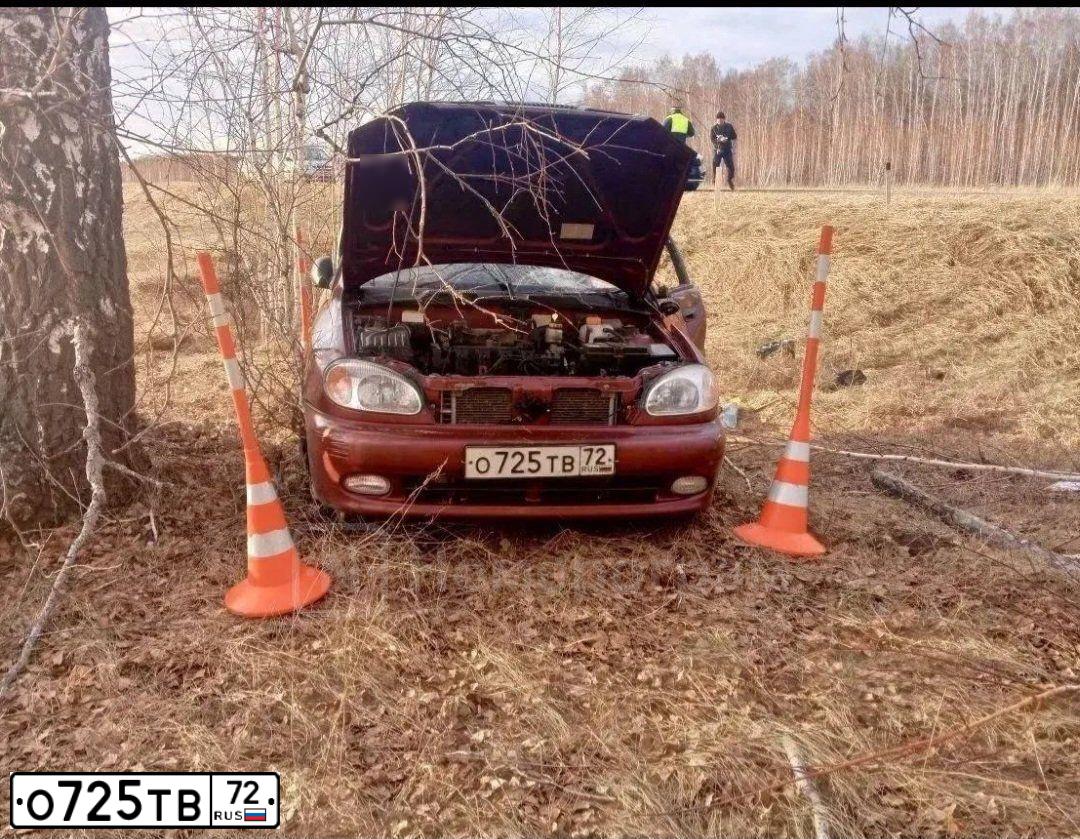 Фото автомобиля ZAZ CHANCE, 2011 — госномер О725ТВ72. Цвет: Красный