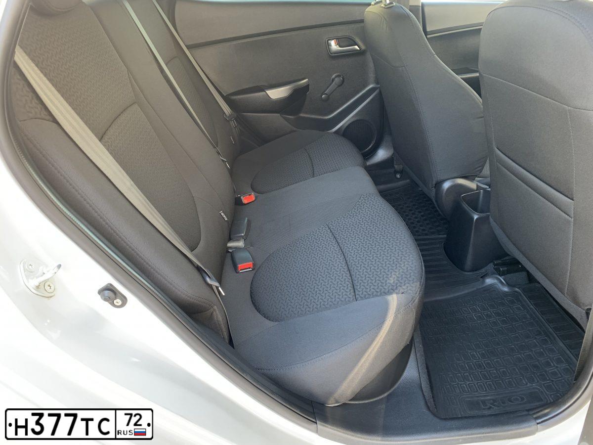 Фото автомобиля TOYOTA LANDCRUISER, 2010 — госномер Т777ОН72. Цвет: ЧЕРНЫЙ