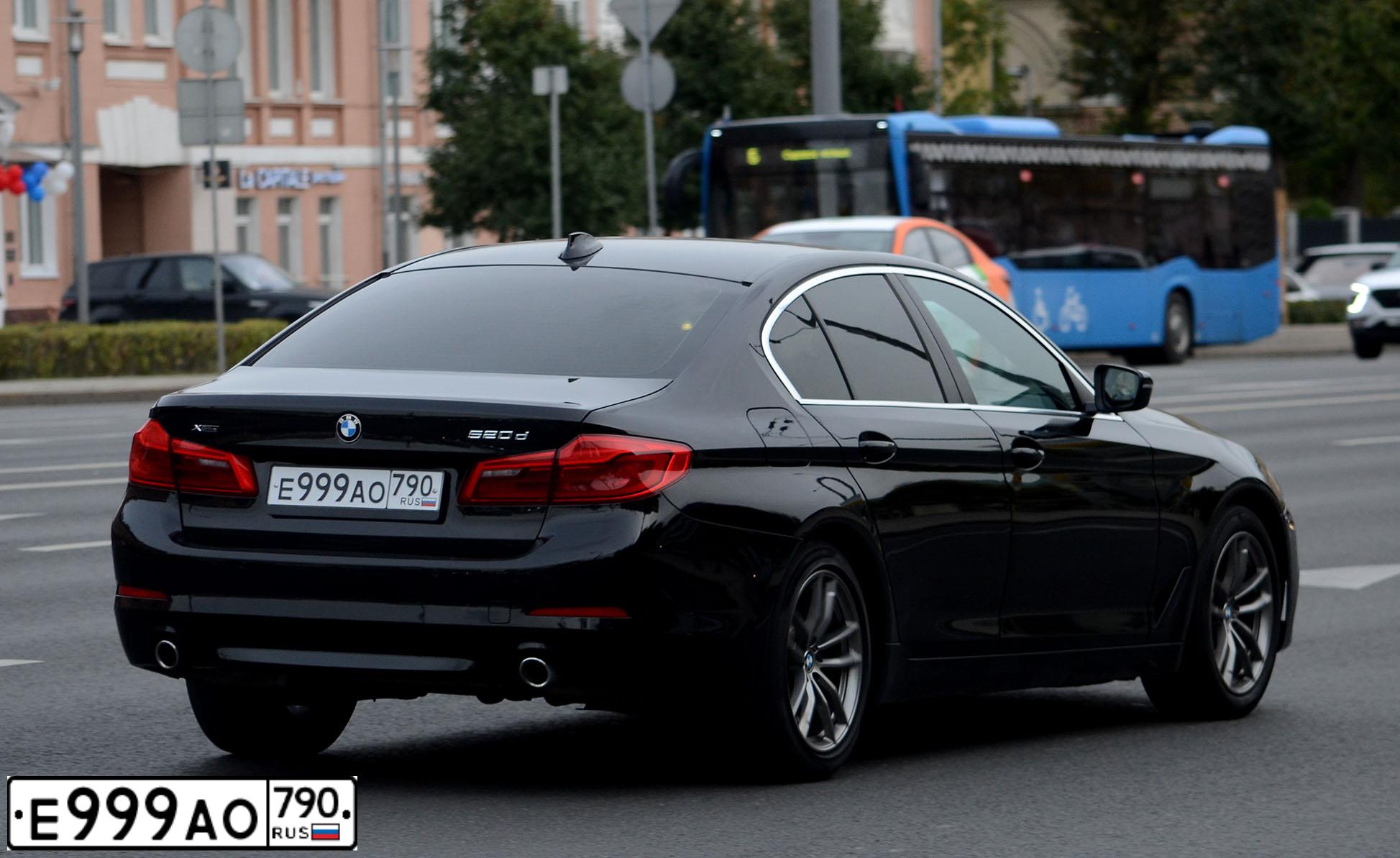 Фото автомобиля VOLKSWAGEN JETTA, 2013 — госномер Е194ТК53. Цвет: Белый