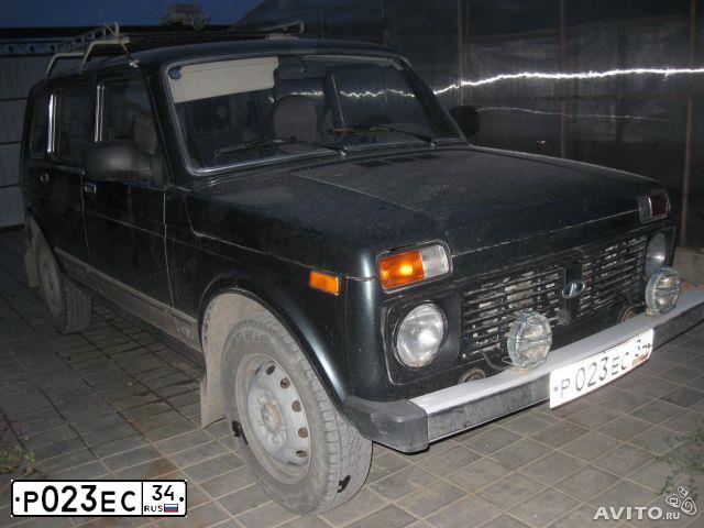 Фото автомобиля LADA 2131 NIVA, 2010 — госномер В190КУ134. Цвет: Серо-сине-зеленый