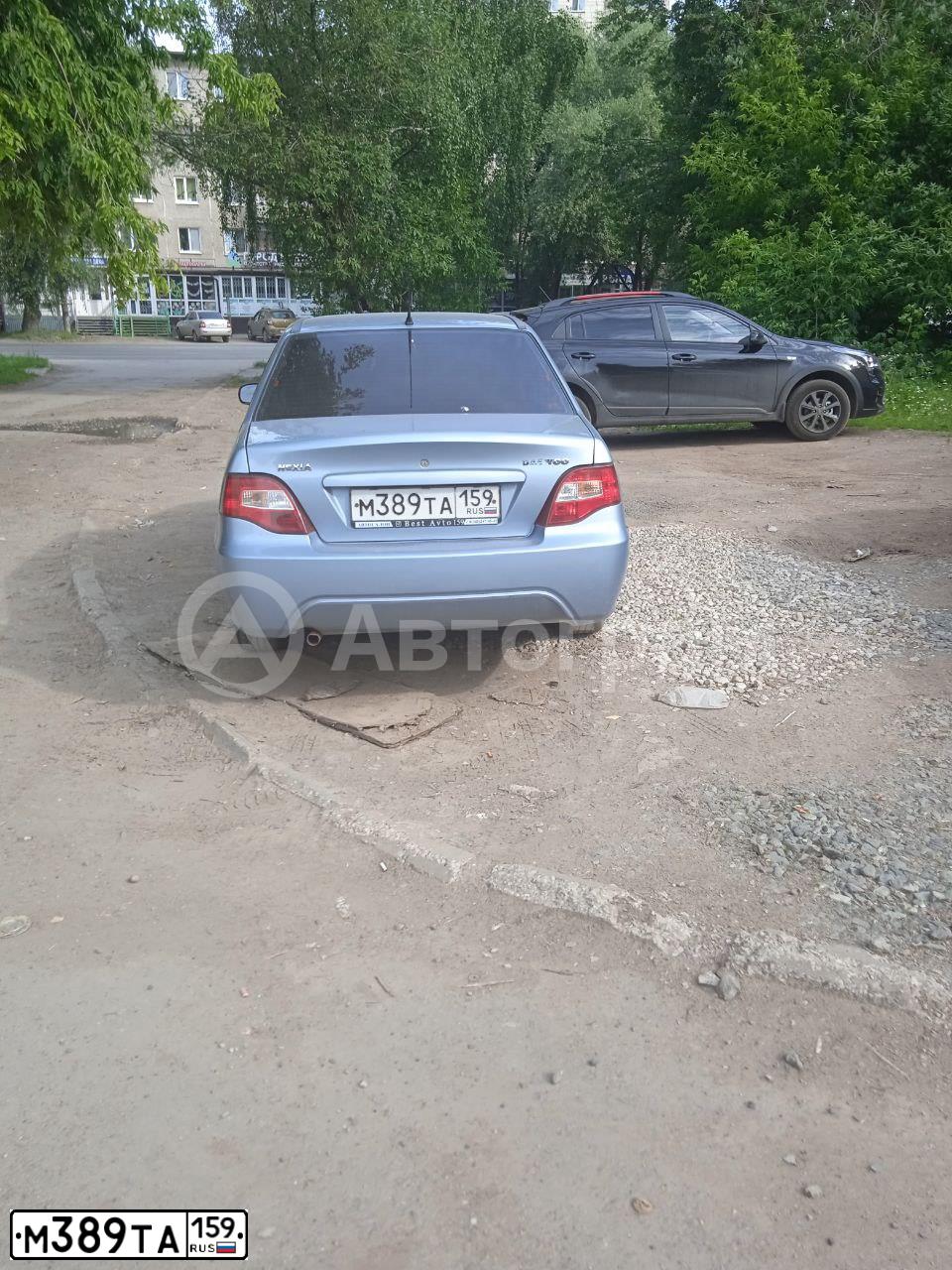 Фото автомобиля DAEWOO O NEXIA, 2011 — госномер М389ТА159. Цвет: СЕРО-ПЕРЛАМУТРОВЫЙ