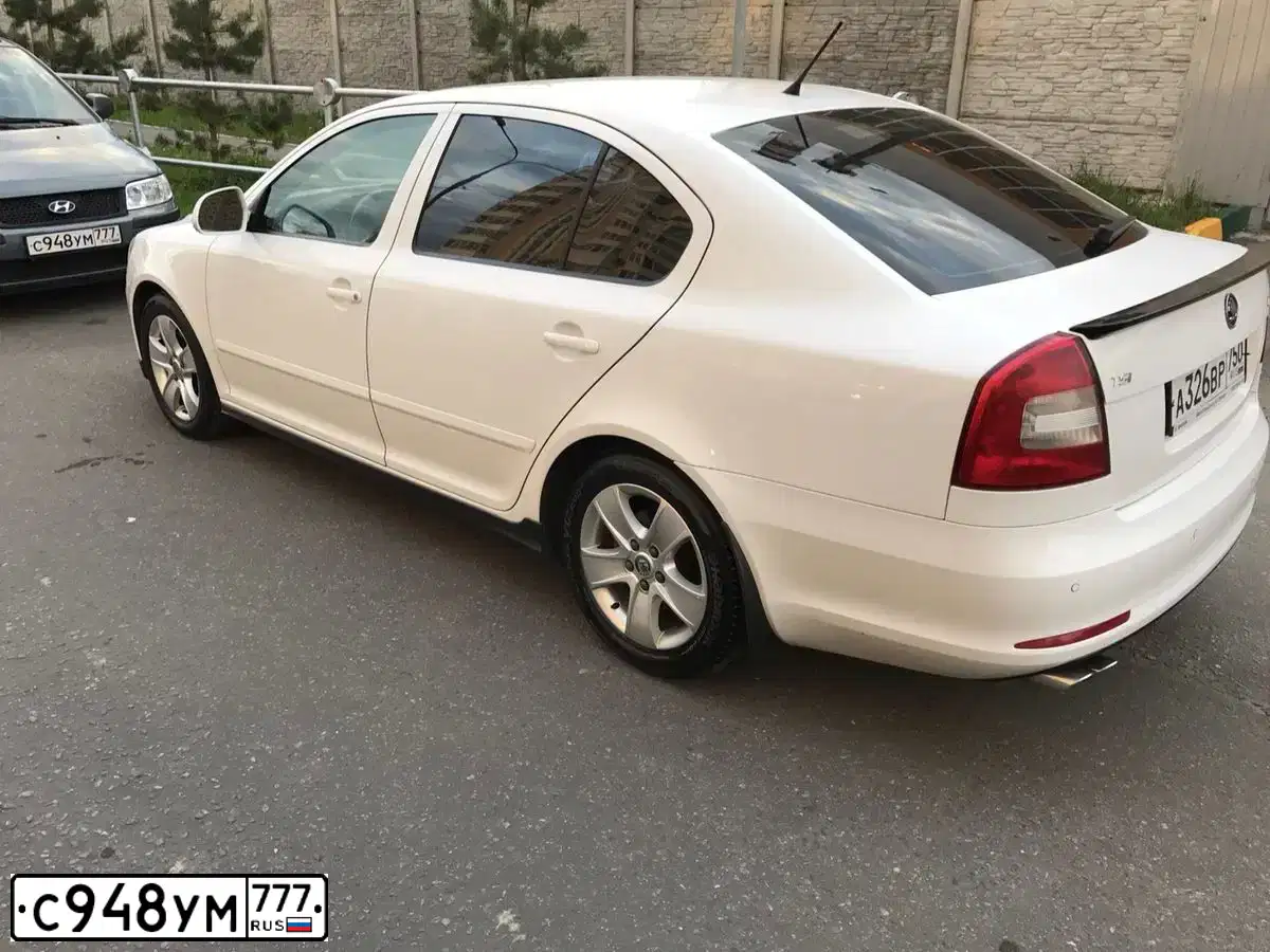 Фото автомобиля HYUNDAI MATRIX, 2007 — госномер А483АО797. Цвет: Серый