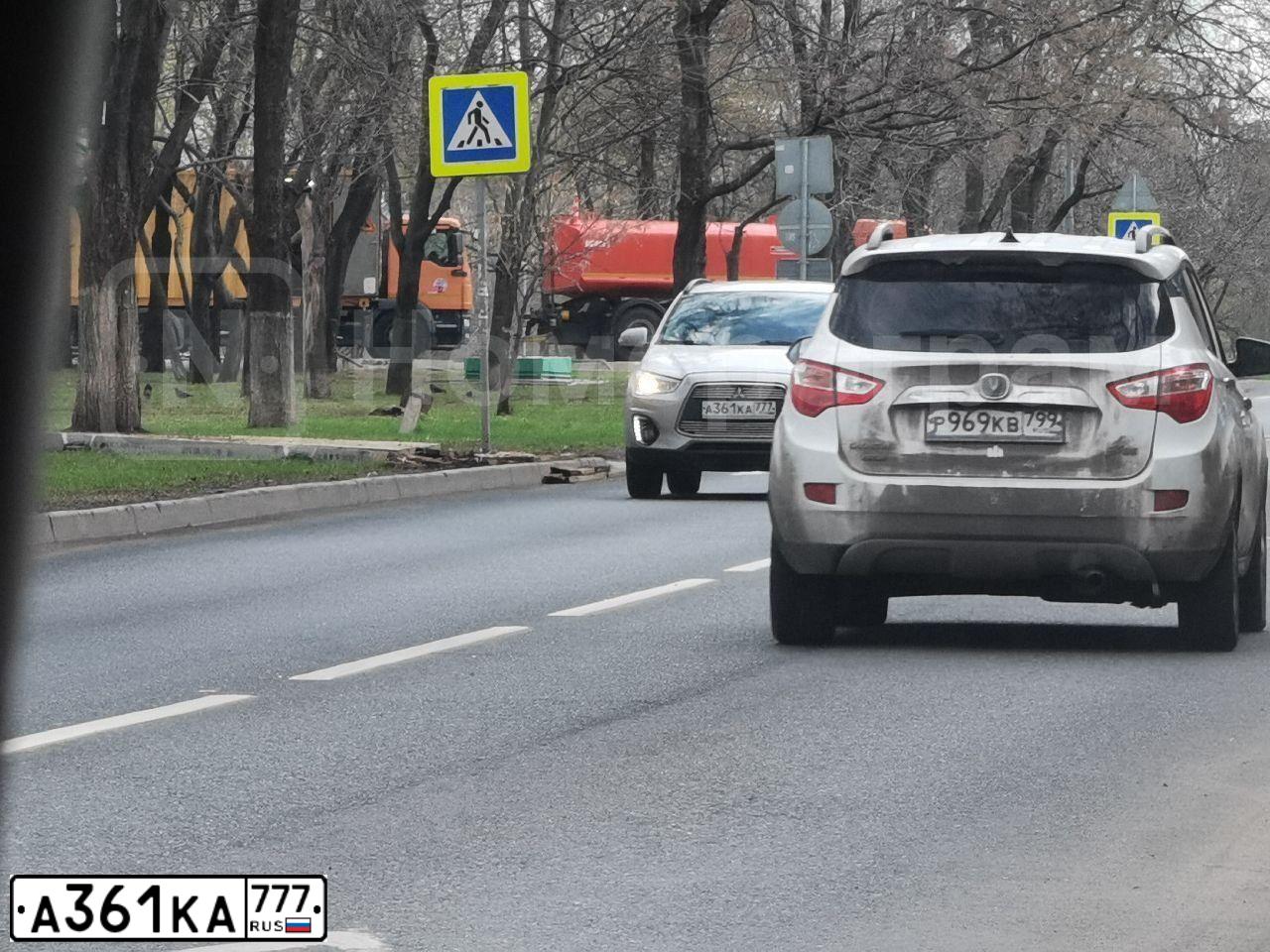 Фото автомобиля MITSUBISHI ASX, 2014 — госномер А361КА777. Цвет: Серый
