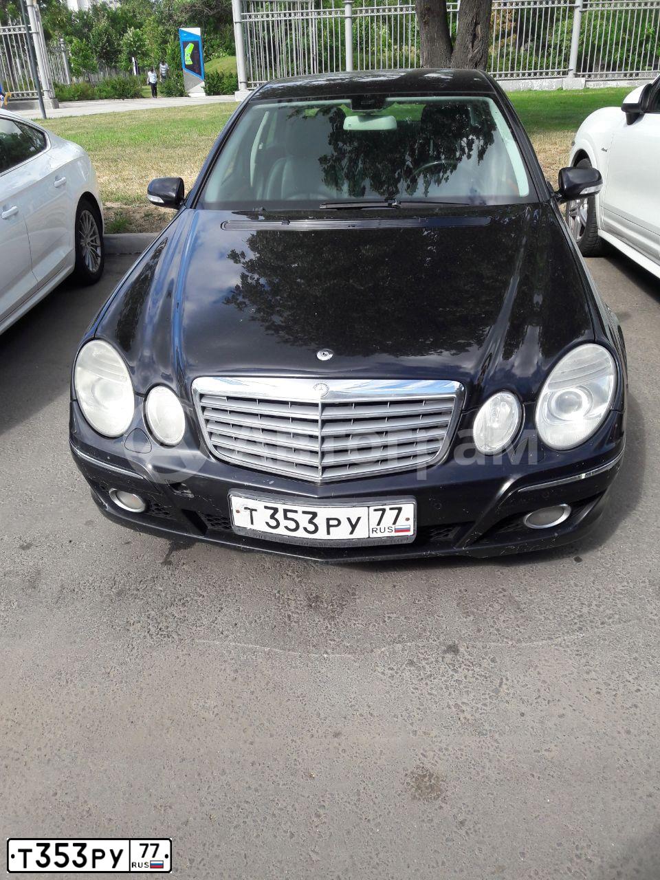 Фото автомобиля GAZ 3110 WOLGA, 2001 — госномер Т353РУ77. Цвет: сине-зеленый