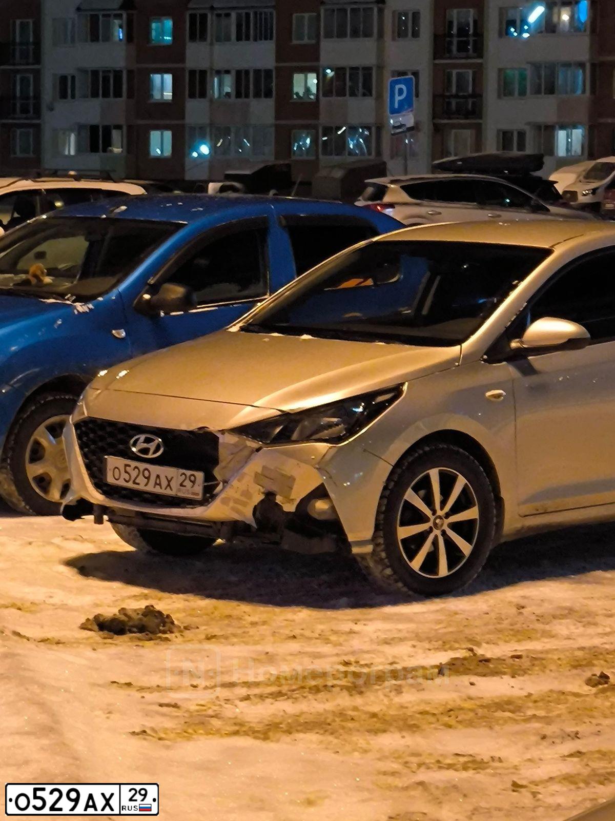 Фото автомобиля HYUNDAI SOLARIS, 2020 — госномер О529АХ29. Цвет: СЕРЫЙ