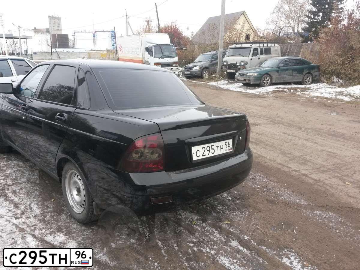 Фото автомобиля LADA 2170 PRIORA, 2011 — госномер У127ЕА55. Цвет: СИНЕ-ЧЕРНЫЙ