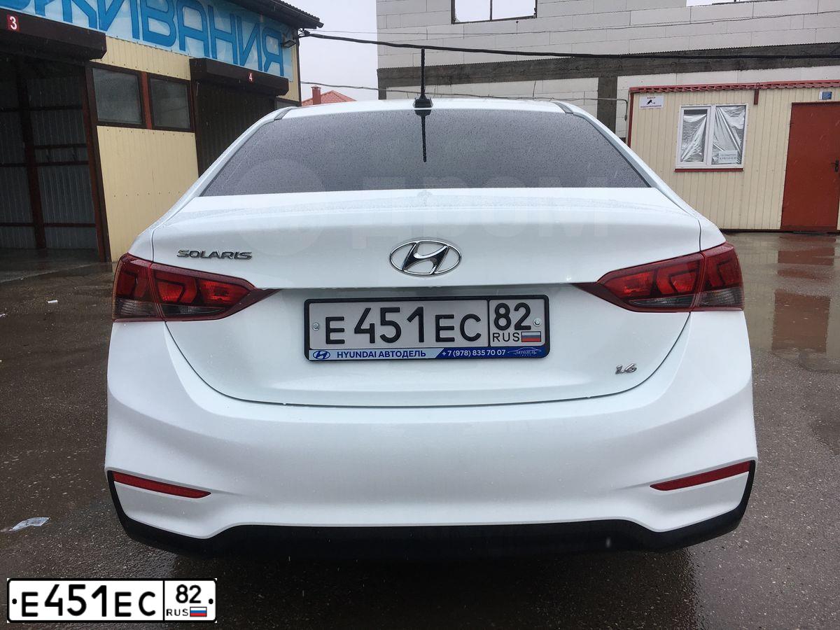 Фото автомобиля HYUNDAI SOLARIS, 2018 — госномер Е451ЕС82. Цвет: БЕЛЫЙ