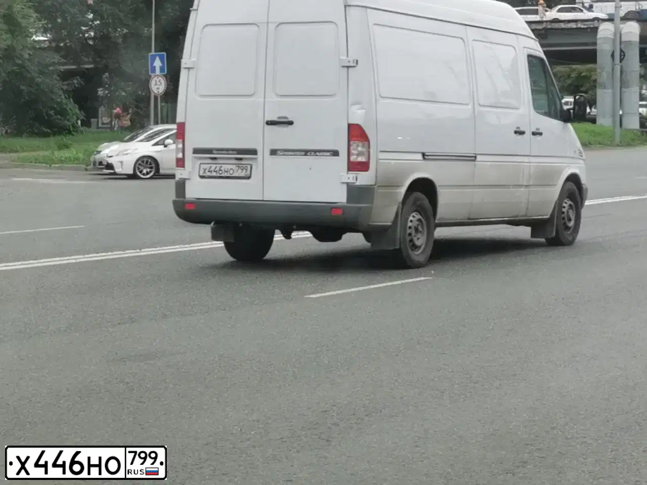 Фото автомобиля MERCEDES SPRINTER, 2017 — госномер У889КО799. Цвет: Белый