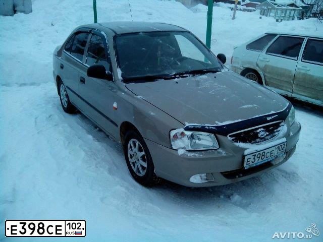 Фото автомобиля HYUNDAI ACCENT, 2008 — госномер К894ММ702. Цвет: СВЕТЛО-БЕЖЕВЫЙ