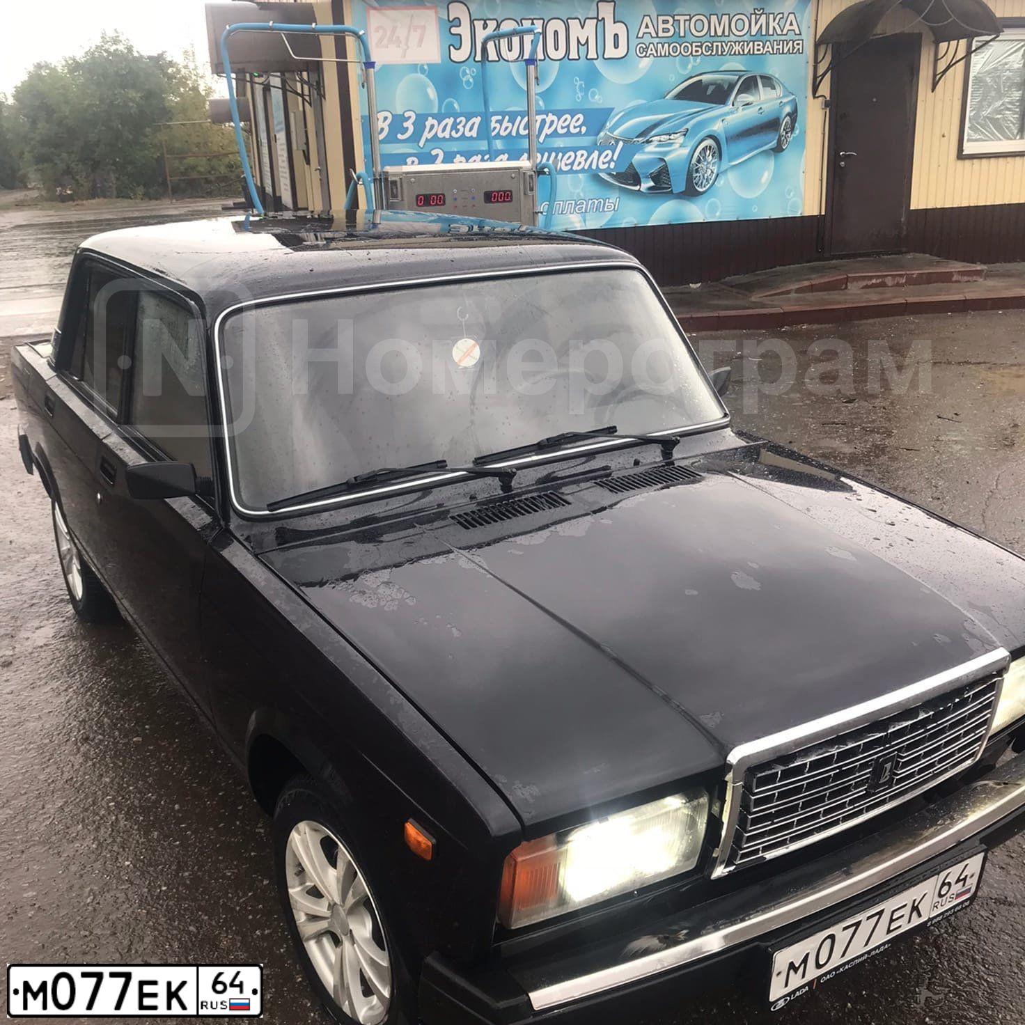 Фото автомобиля LADA 2112, 2005 — госномер М077ЕК64