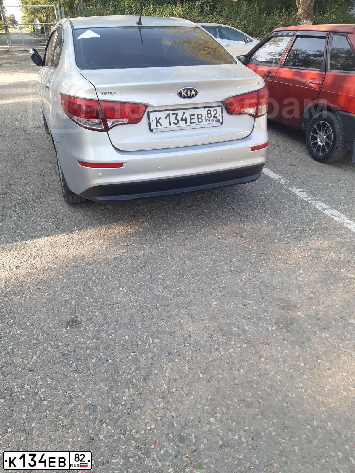 Фото автомобиля KIA RIO, 2016 — госномер К134ЕВ82. Цвет: СЕРЕБРИСТЫЙ