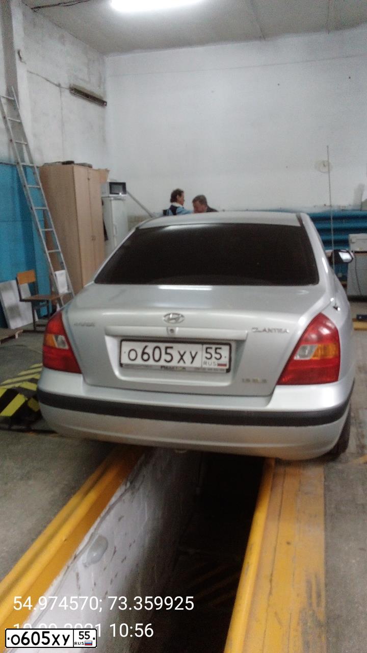 Фото автомобиля НУUNDАIЕLАNТRА1.6GLS, 2003 — госномер К903КС55. Цвет: СЕРЕБРИСТЫЙ