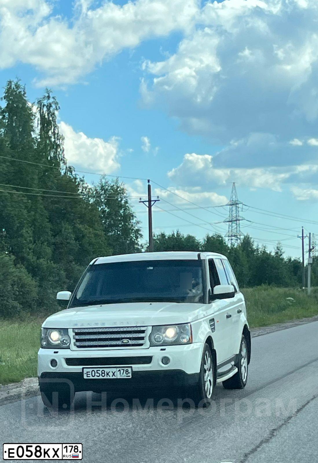 Фото автомобиля LAND ROVER RANGE ROVER SPORT, 2007 — госномер Т323ТУ198