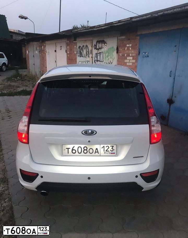 Фото автомобиля VOLKSWAGEN GOLF, 2013 — госномер Т608ОА123. Цвет: ЧЕРНЫЙ
