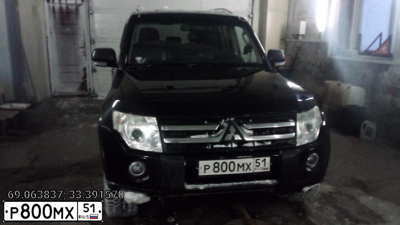 Фото автомобиля MITSUBISHI PAJERO, 2008 — госномер С051ММ51. Цвет: ЧЕРНЫЙ