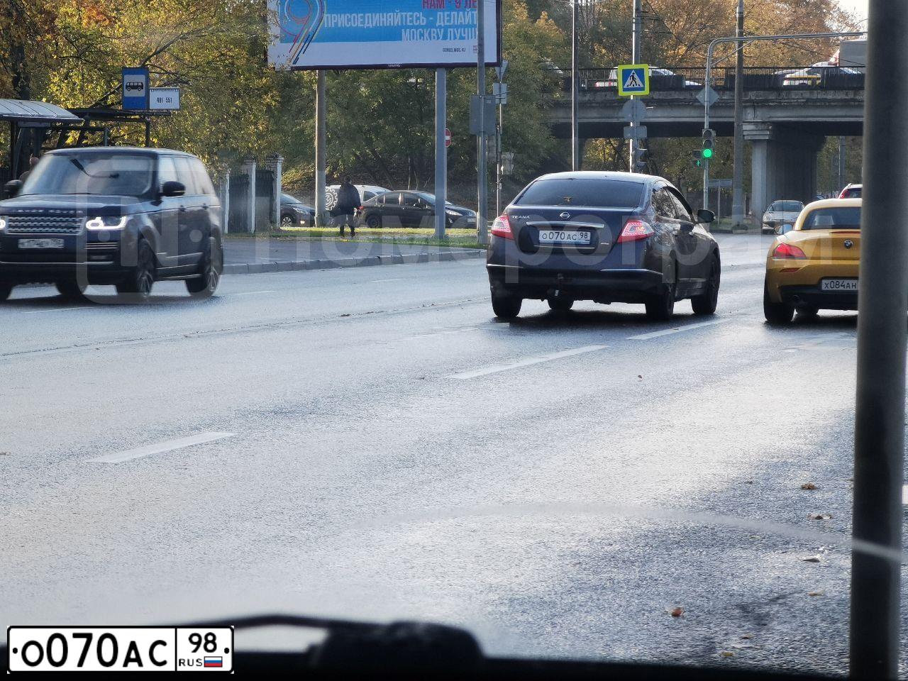 Фото автомобиля NISSAN TEANA, 2011 — госномер Р333КВ178. Цвет: СЕРЫЙ
