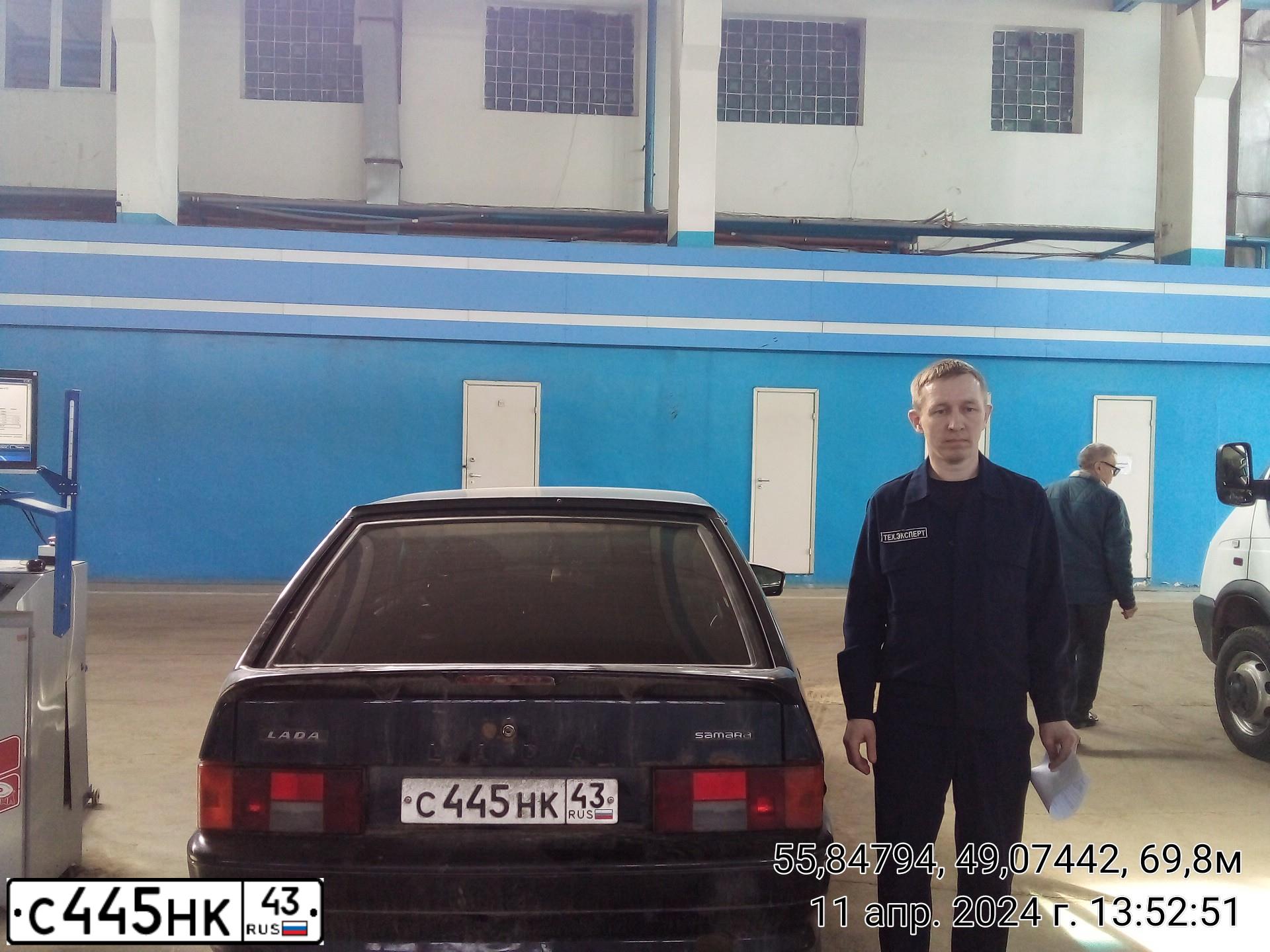Фото автомобиля LADA 2114, 2009 — госномер Р154РВ716
