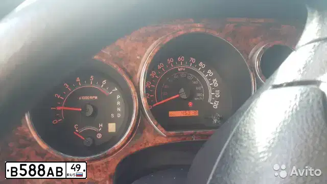 Фото автомобиля TOYOTA TUNDRA, 2011 — госномер М122ММ49. Цвет: Т.СЕРЫЙ