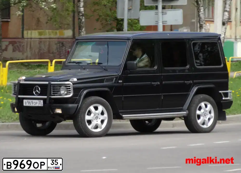 Фото автомобиля MERCEDES G-KLASSE, 1997 — госномер В969ОР35. Цвет: ЧЕРНЫЙ