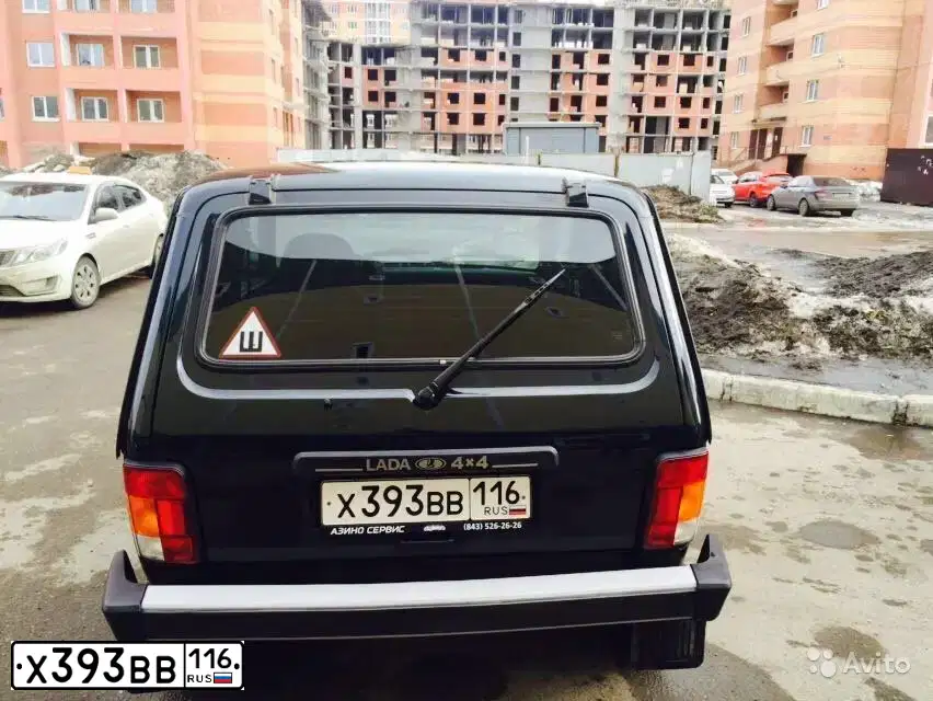 Фото автомобиля ВАЗ 212140 ЛАДА 4X4, 2014 — госномер А816УУ18. Цвет: ТЕМНО-ЗЕЛЕНЫЙ