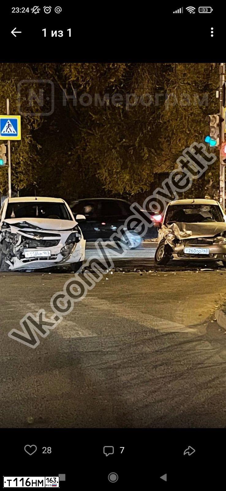 Фото автомобиля CHEVROLET COBALT, 2013 — госномер Т116НМ163. Цвет: Белый