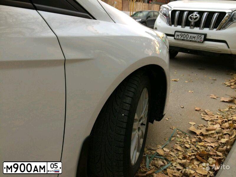 Фото автомобиля TOYOTA LANDCRUISER, 2015 — госномер М900АМ05. Цвет: Белый