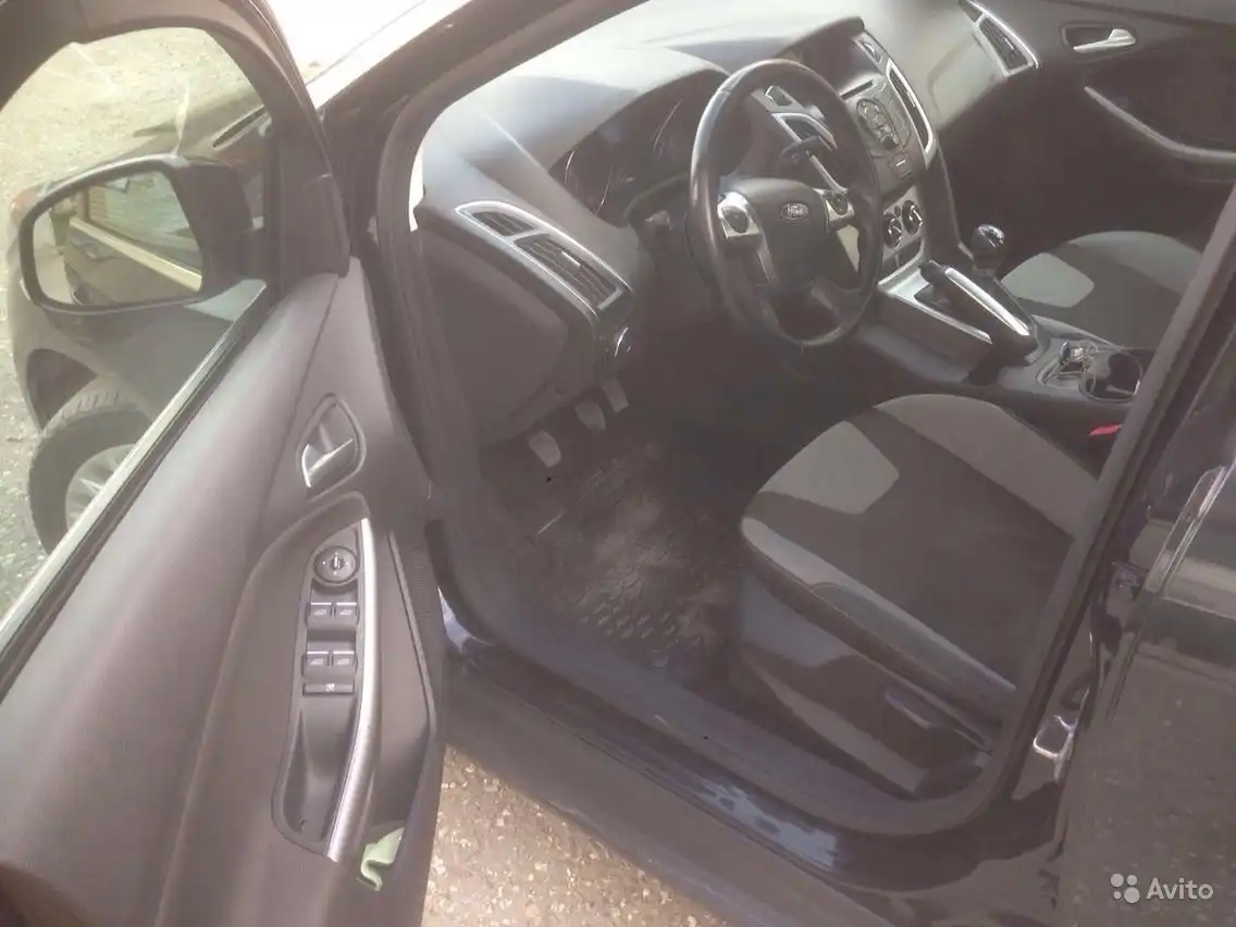 Фото автомобиля FORD FOCUS, 2012 — госномер У359УР05