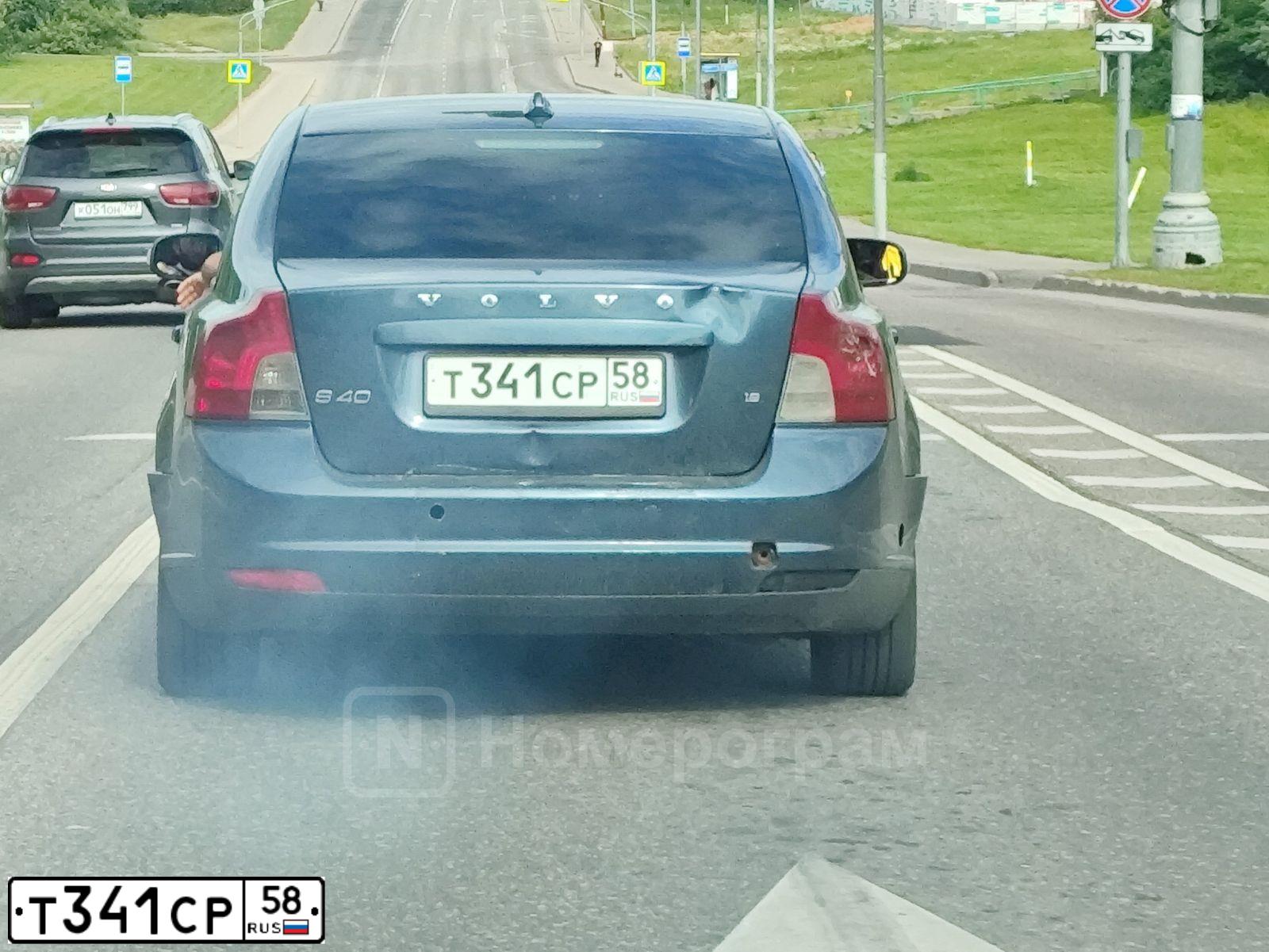 Фото автомобиля VOLVO S40, 2008 — госномер Т341СР58. Цвет: ТЕМНО-СИНИЙ