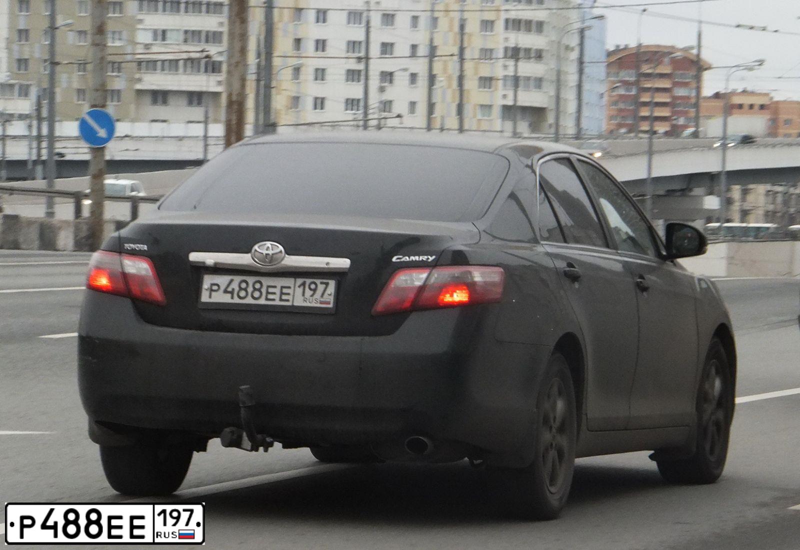 Фото автомобиля TOYOTA CAMRY, 2010 — госномер Р488ЕЕ197. Цвет: ЧЕРНЫЙ