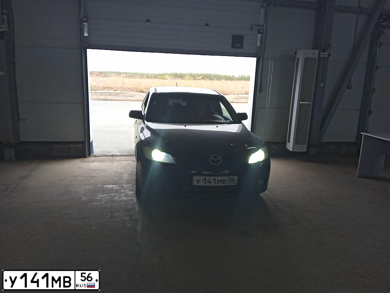 Фото автомобиля MAZDA A 3, 2006 — госномер У141МВ56