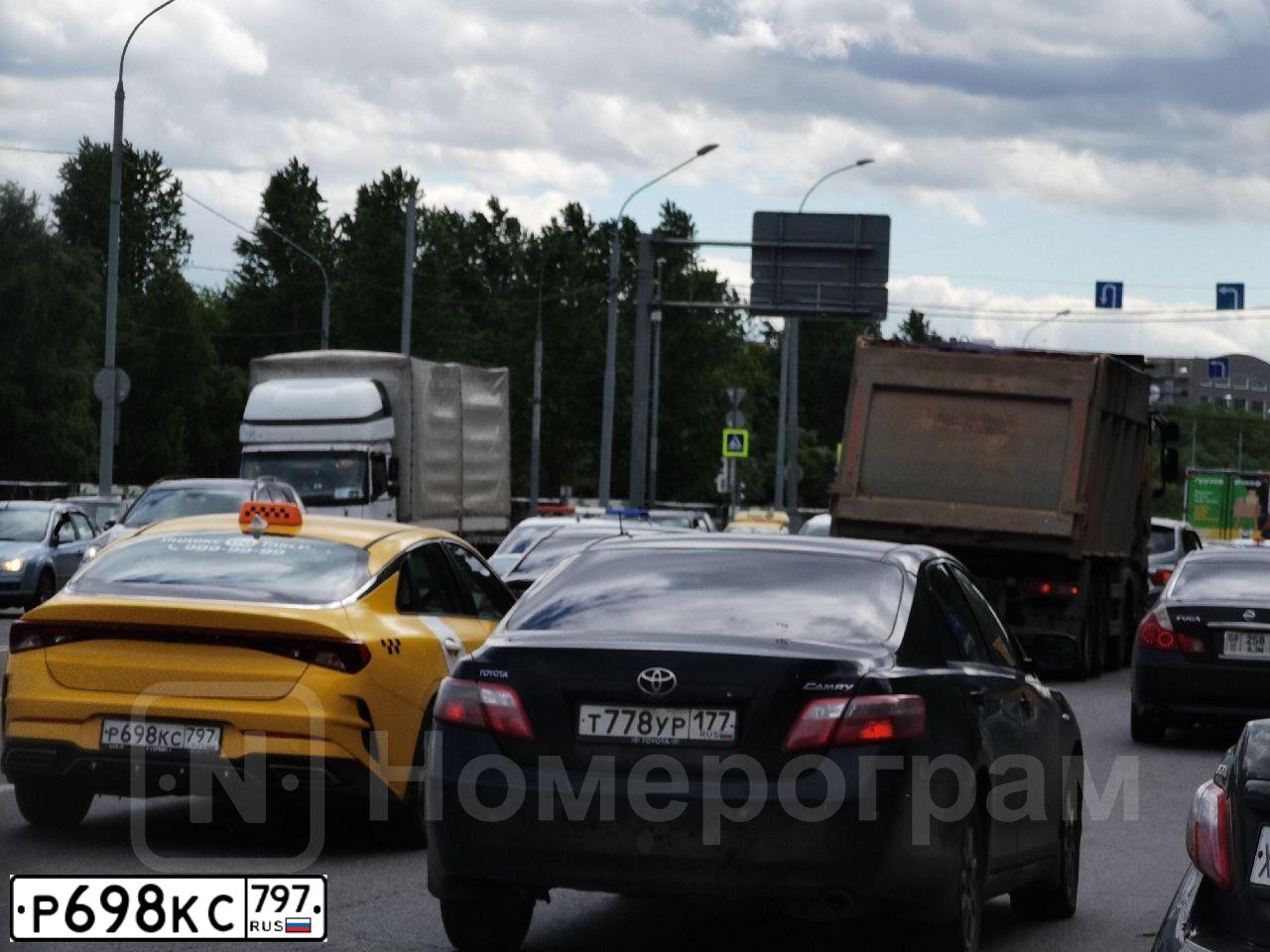 Фото автомобиля KIA K5, 2021 — госномер Р698КС797