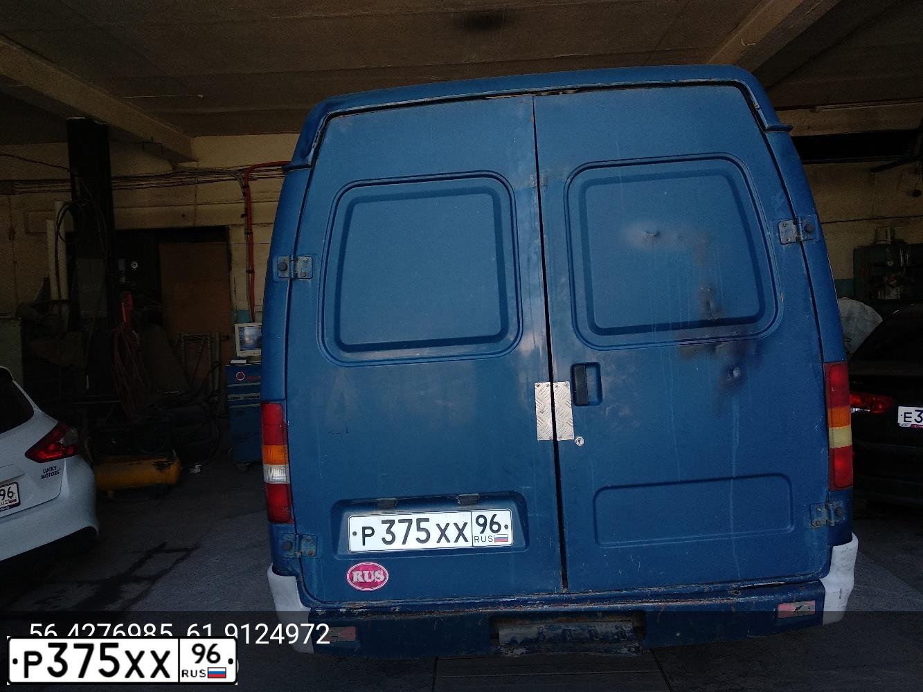 Фото автомобиля GAZ 2705 EL, 2004 — госномер Р375ХХ96. Цвет: Темно-синий