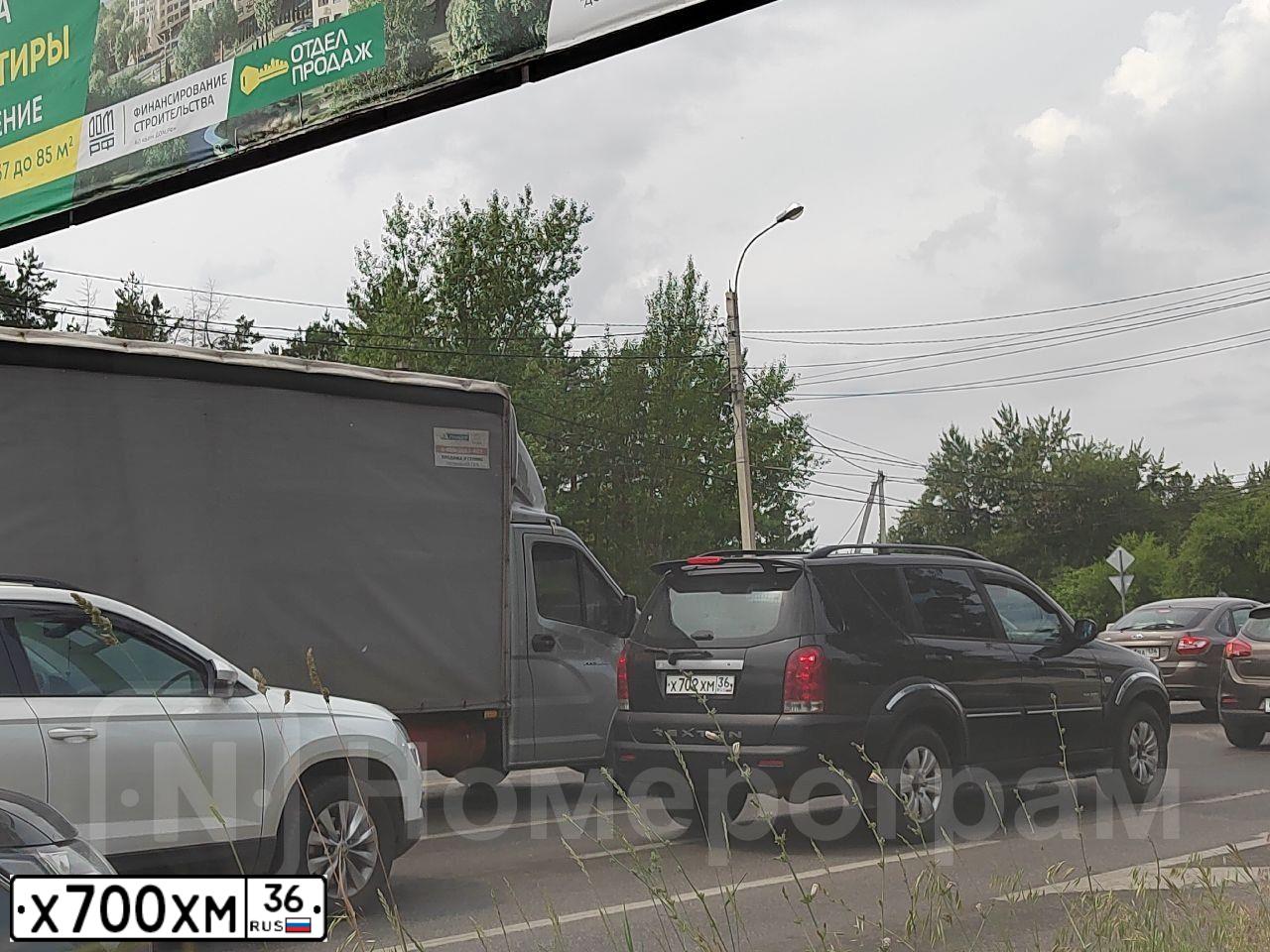 Фото автомобиля LADA 1117 KALINA, 2012 — госномер Р029ЕН136. Цвет: синий