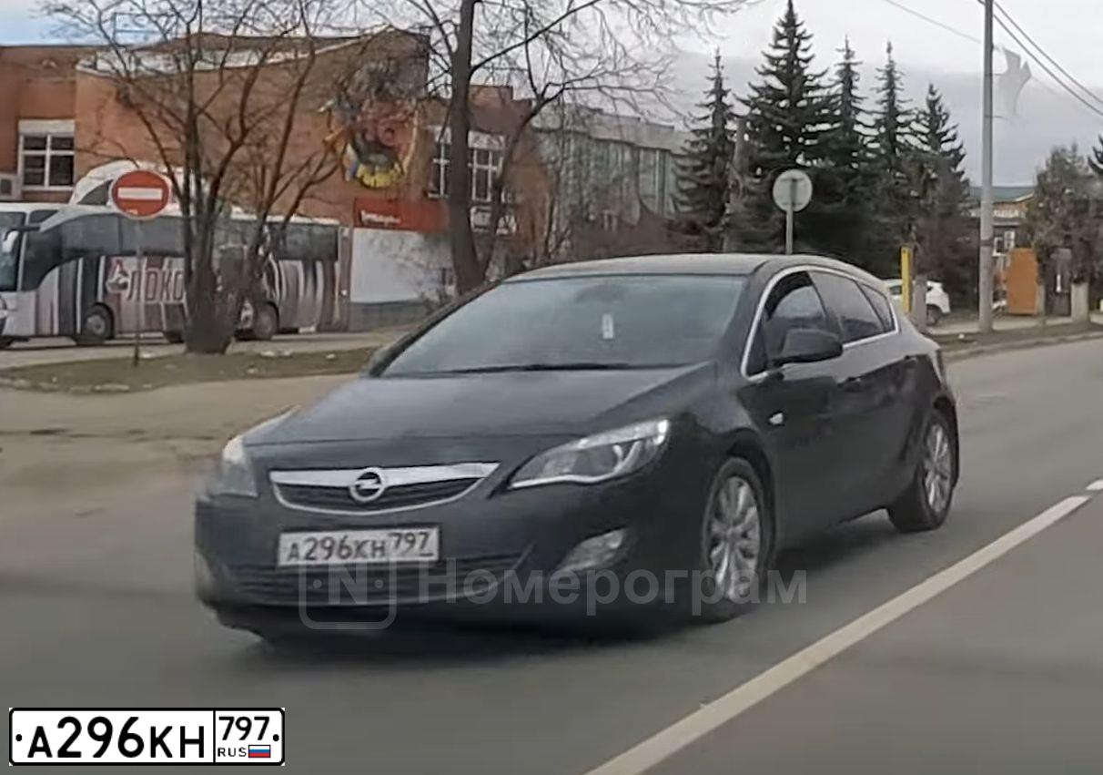 Фото автомобиля OPEL ASTRA, 2011 — госномер А737ТА197. Цвет: ЧЕРНЫЙ