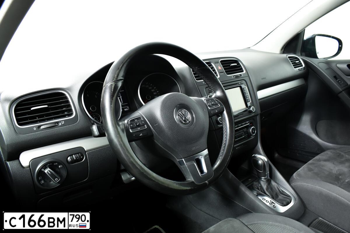Фото автомобиля VOLKSWAGEN GOLF, 2011 — госномер С166ВМ790. Цвет: СЕРО-СИНИЙ