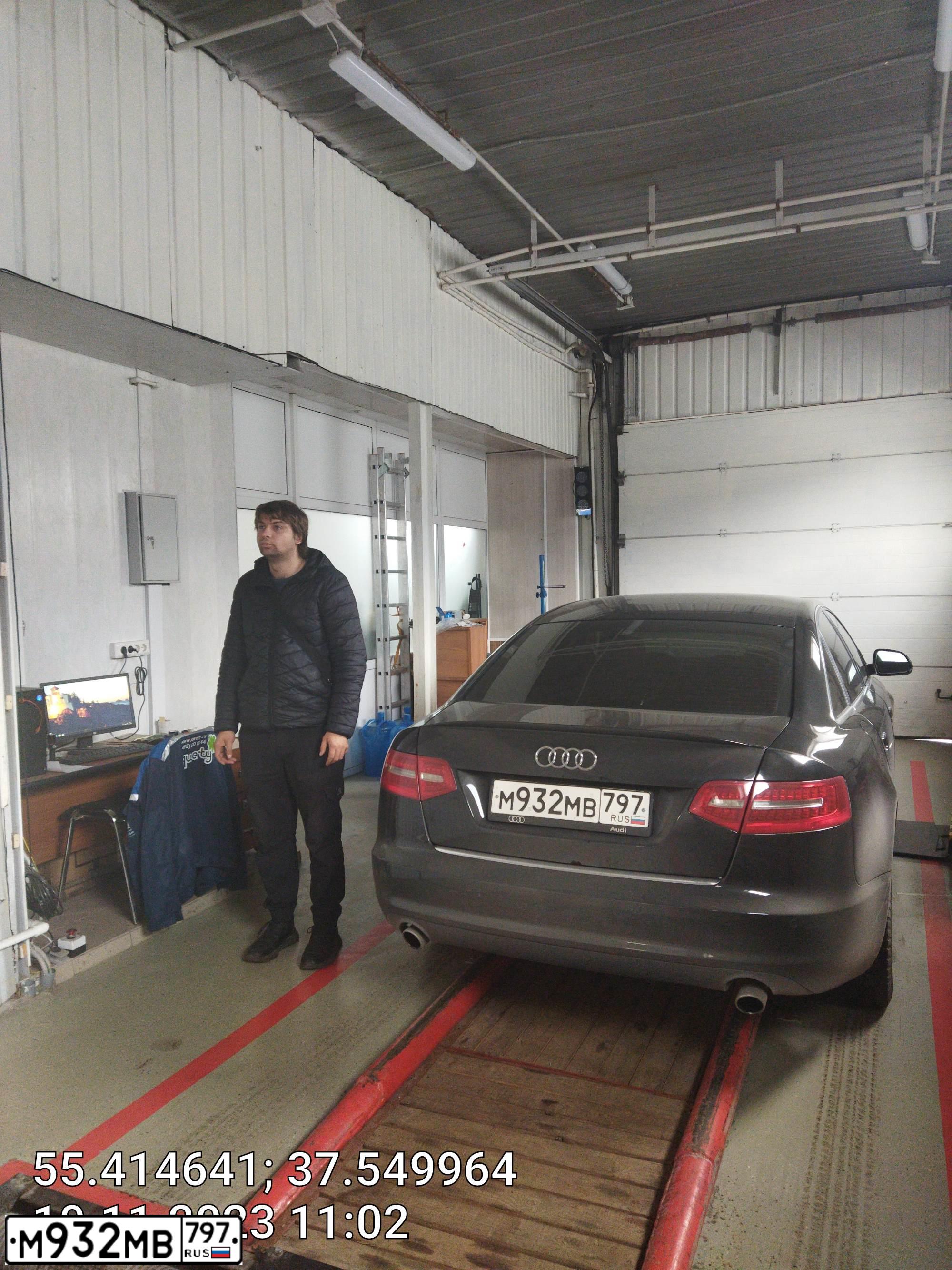 Фото автомобиля AUDI A6, 2010 — госномер С599ХТ72. Цвет: ЧЕРНЫЙ