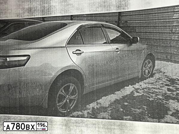 Фото автомобиля TOYOTA CAMRY, 2006 — госномер А780ВХ196. Цвет: Серебристый
