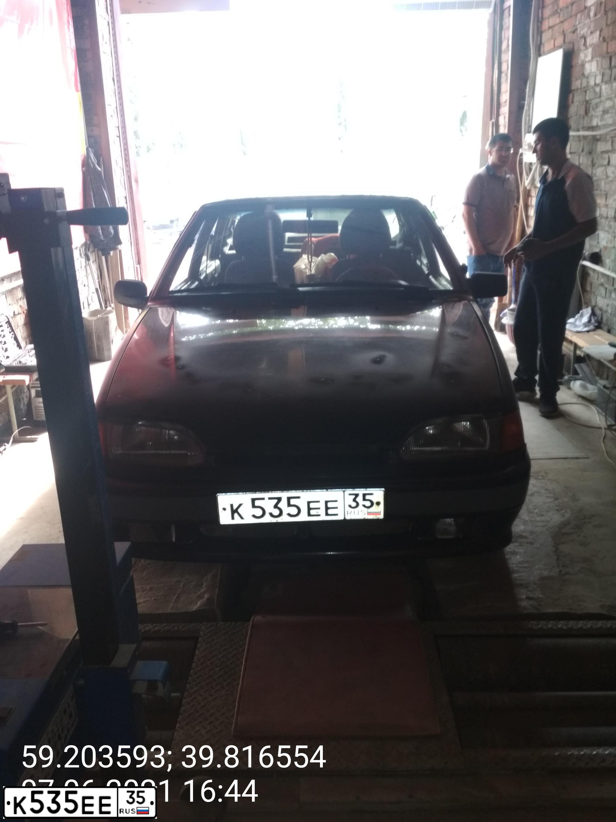 Фото автомобиля ВАЗ 21150, 2003 — госномер М982КМ35. Цвет: ГРАФИТОВЫЙ МЕТАЛЛИК