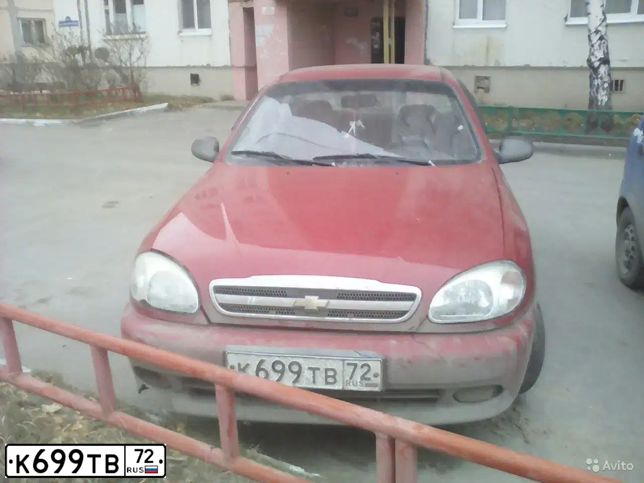 Фото автомобиля CHEVROLET LANOS, 2008 — госномер М197ЕМ186. Цвет: КРАСНЫЙ