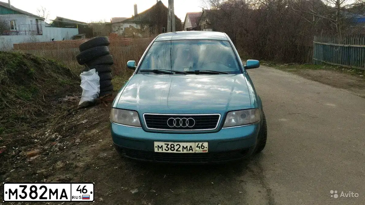 Фото автомобиля AUDI A6, 1997 — госномер У916СЕ31. Цвет: СВЕТЛО-ЗЕЛЕНЫЙ