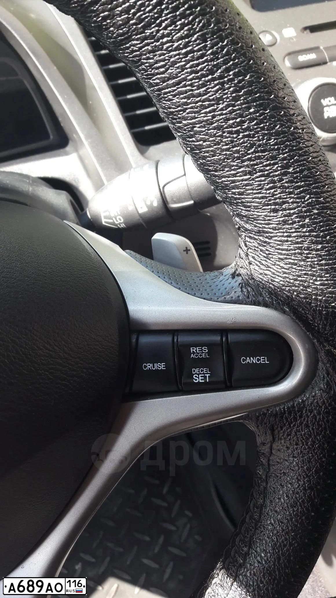 Фото автомобиля KIA SPECTRA, 2006 — госномер У805МР716. Цвет: ЧЕРНЫЙ МЕТАЛИК