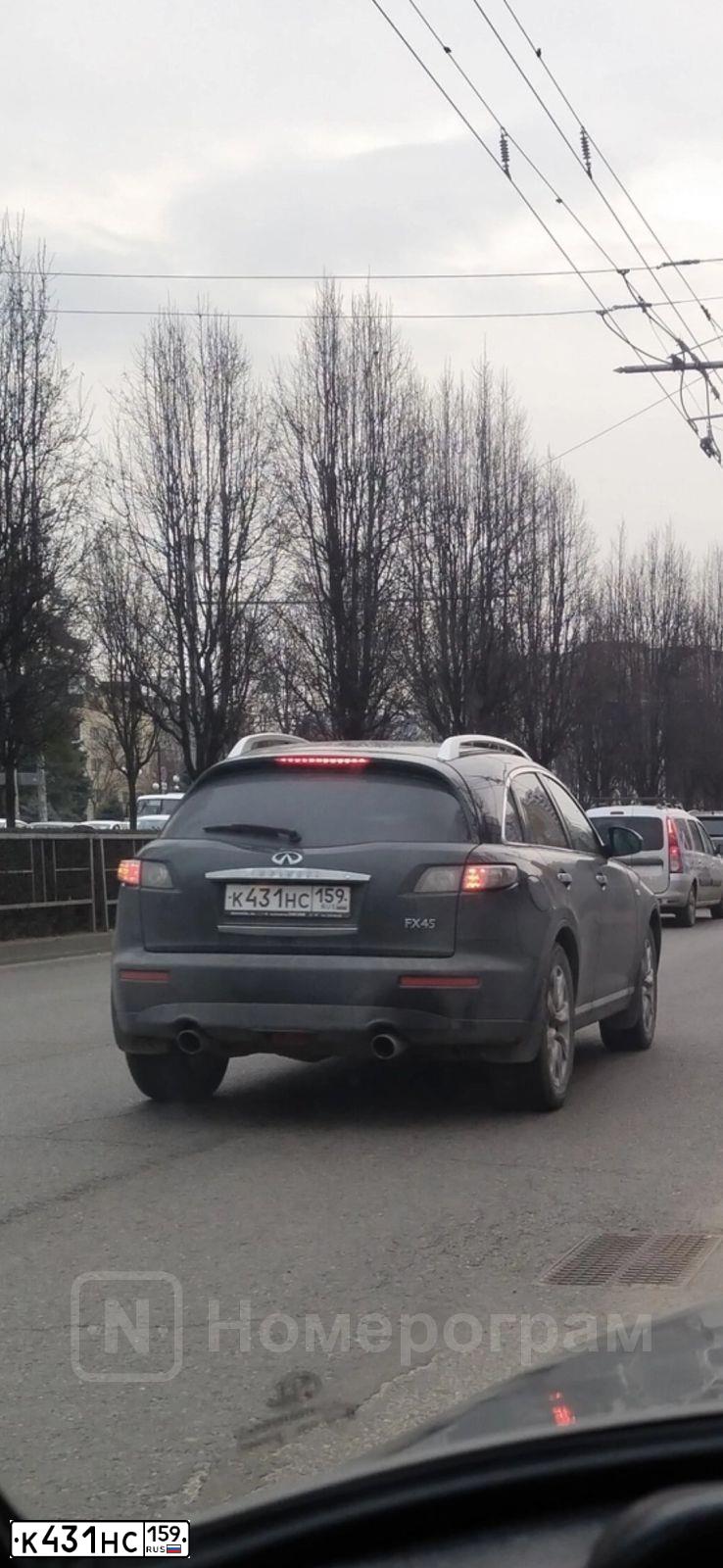 Фото автомобиля INFINITI QX70 /FX/, 2007 — госномер К431НС159. Цвет: ЧЕРНЫЙ