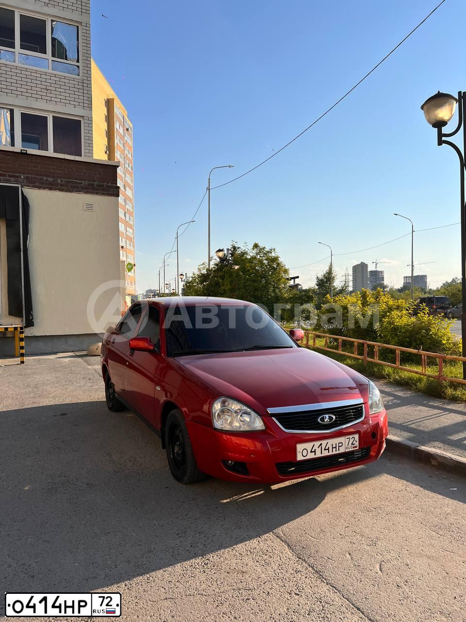 Фото автомобиля LADA 2170 PRIORA, 2008 — госномер В755АМ155. Цвет: Красный