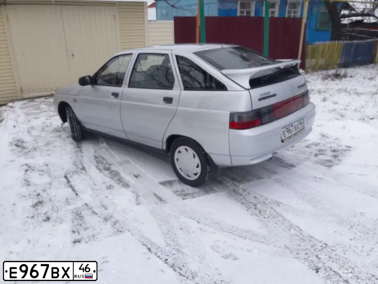 Фото автомобиля LADA 2112, 2005 — госномер Н323ТУ46. Цвет: СВЕТЛО-СЕРЕБРИСТЫЙ МЕТАЛЛ